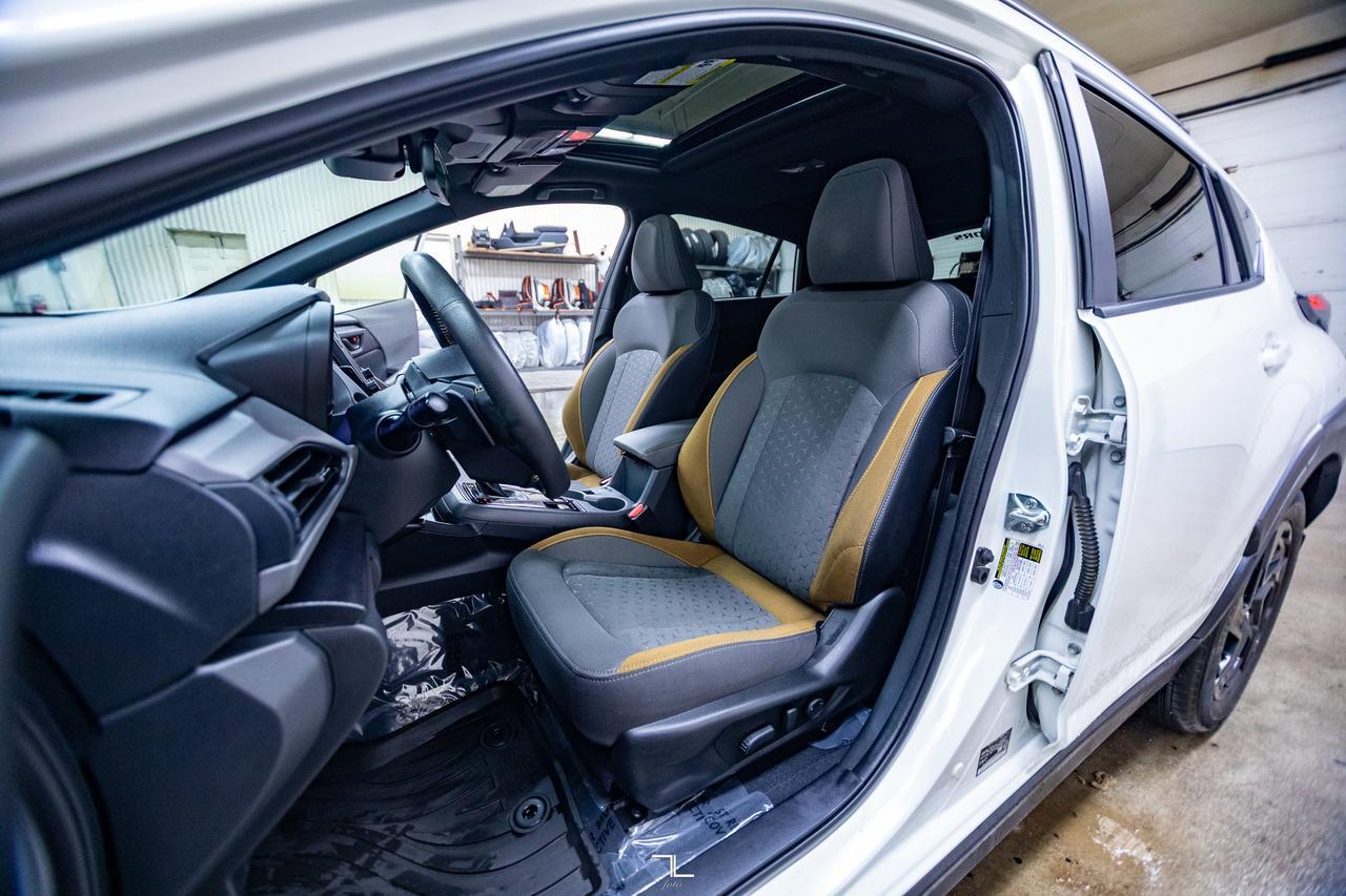 2024 Subaru Crosstrek AWD Onyx Roof BCam Red Deer AB