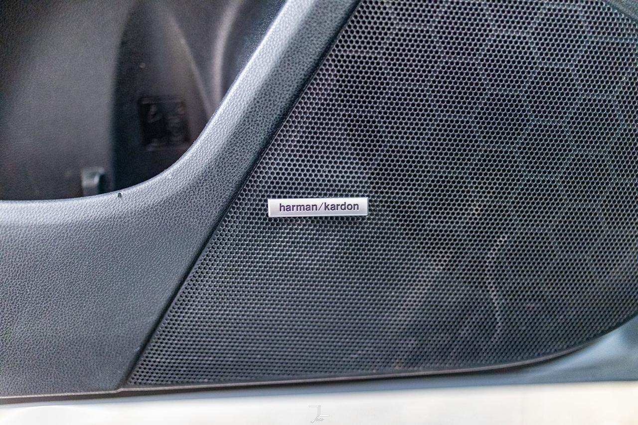 2024 Subaru Crosstrek AWD Wilderness Leather Roof BCam Red Deer AB