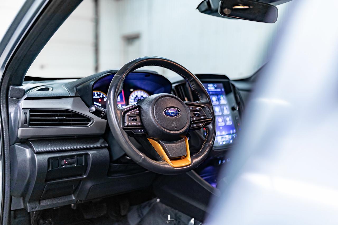 2024 Subaru Crosstrek AWD Wilderness Leather Roof BCam Red Deer AB