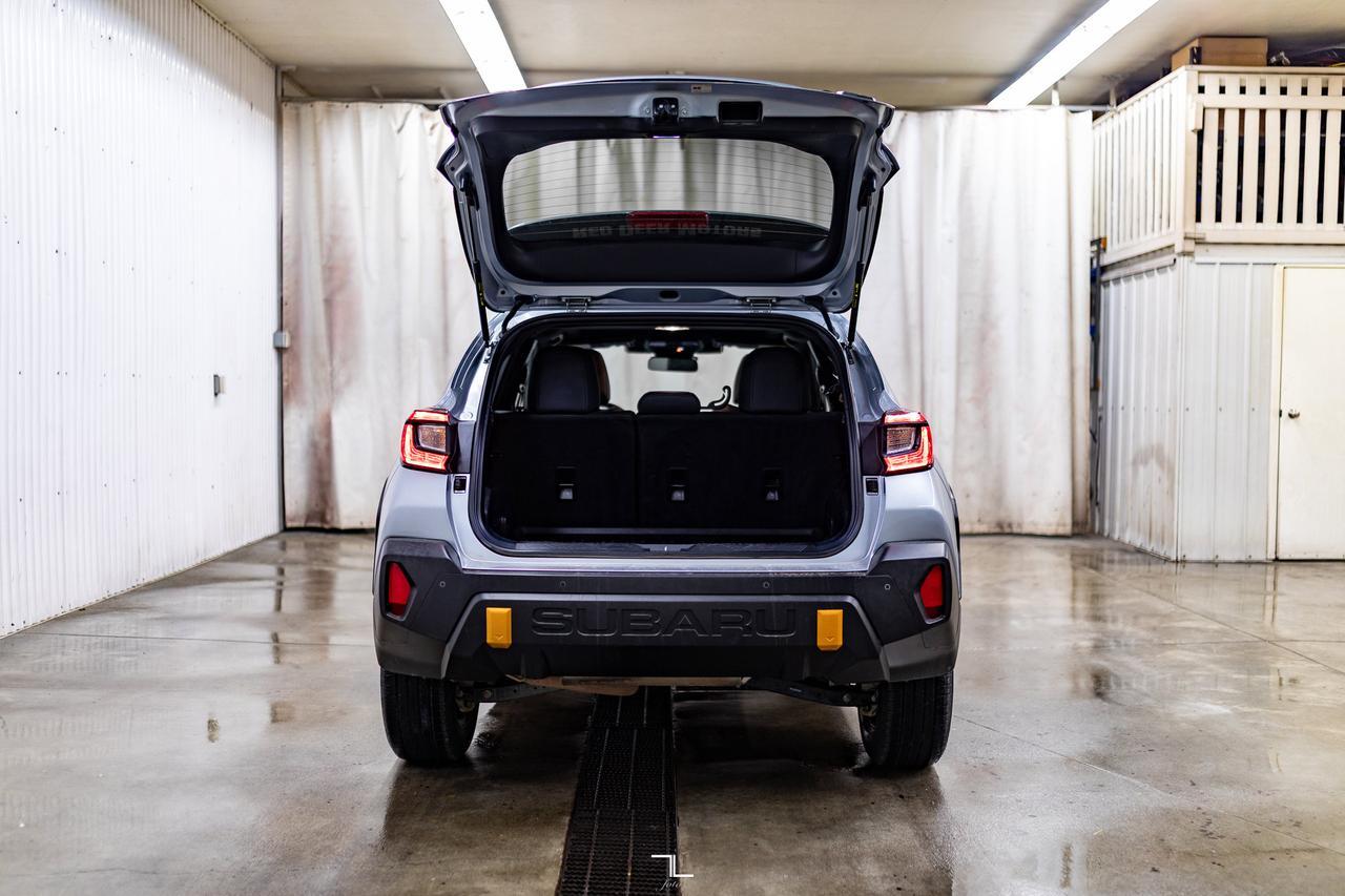 2024 Subaru Crosstrek AWD Wilderness Leather Roof BCam Red Deer AB