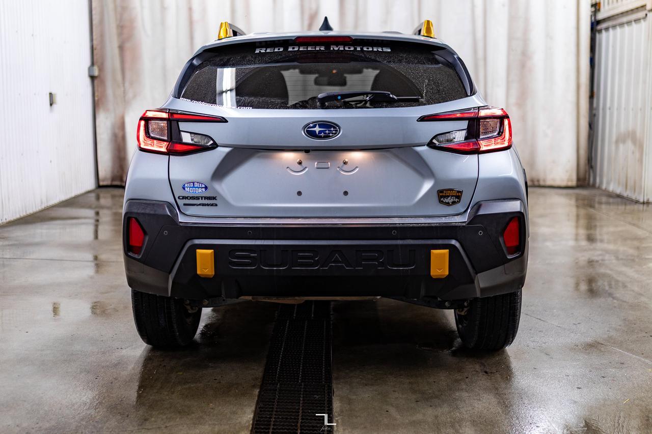 2024 Subaru Crosstrek AWD Wilderness Leather Roof BCam Red Deer AB