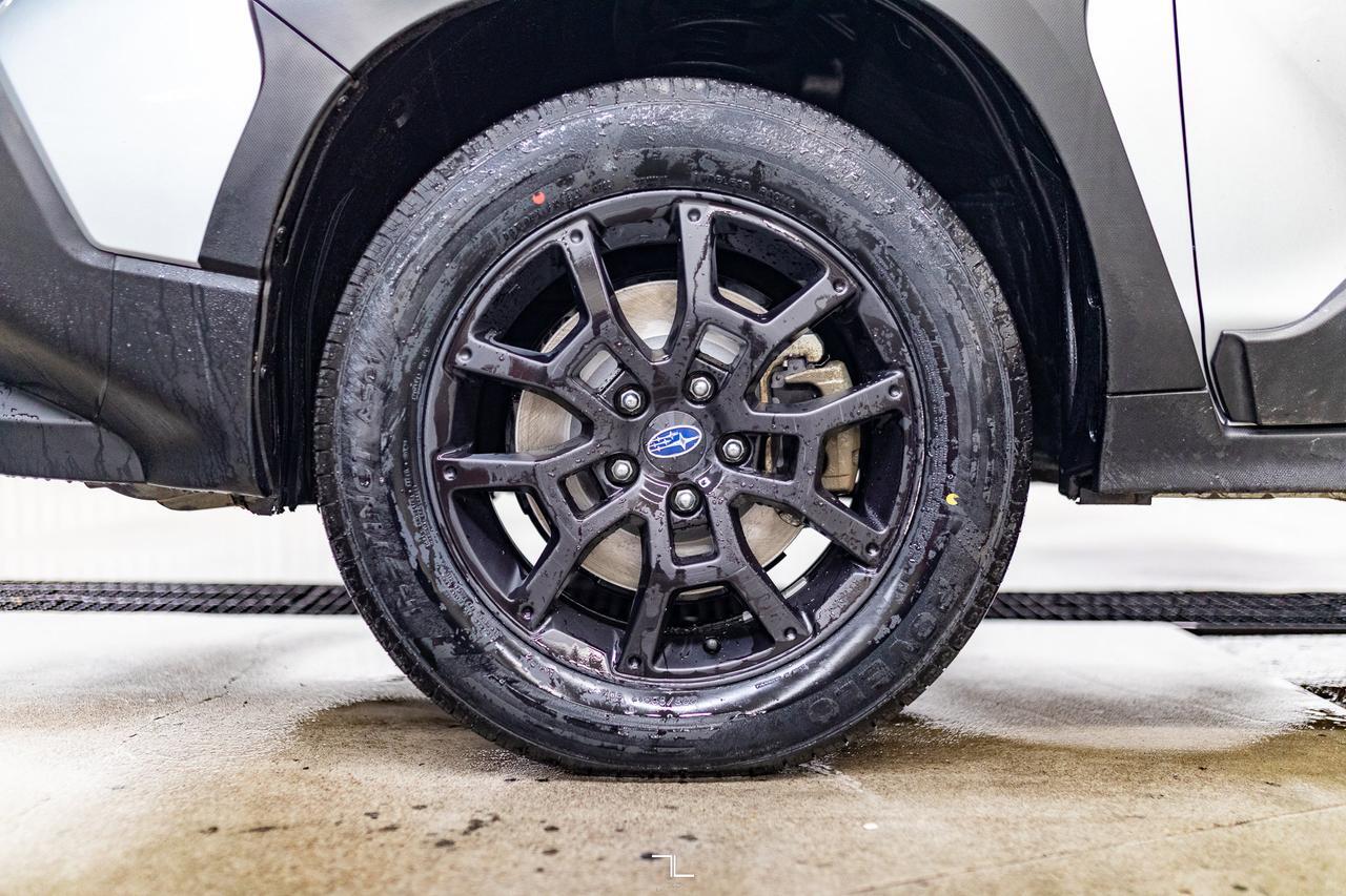 2024 Subaru Crosstrek AWD Wilderness Leather Roof BCam Red Deer AB