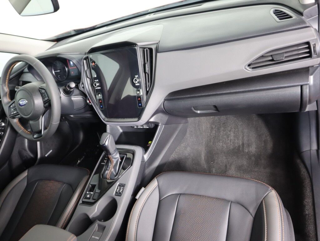 2024 Subaru Crosstrek Limited AWD w/Moonroof/Nav/Harmon Kardon Sound Maumee OH