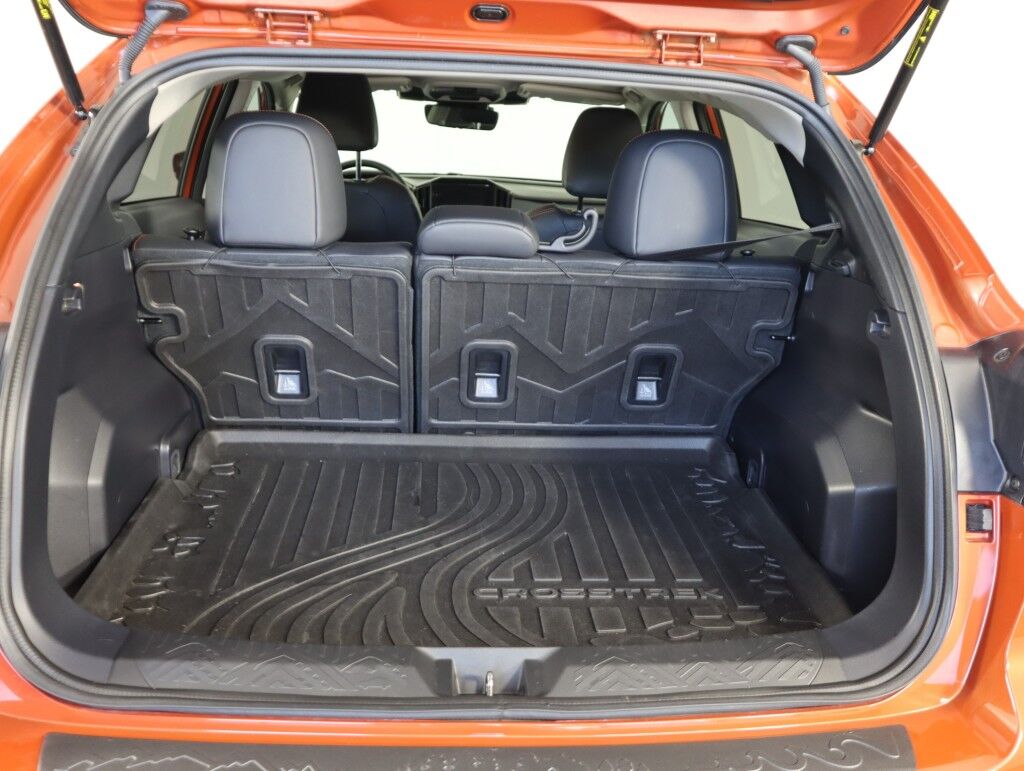 2024 Subaru Crosstrek Limited AWD w/Moonroof/Nav/Harmon Kardon Sound Maumee OH