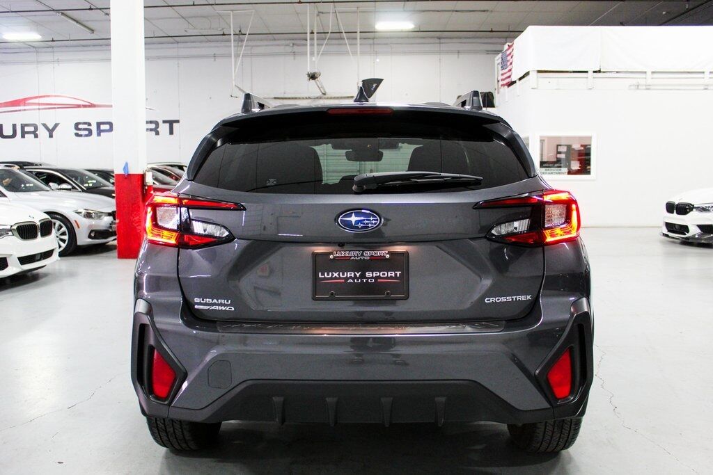 2024 Subaru Crosstrek Premium photo 4