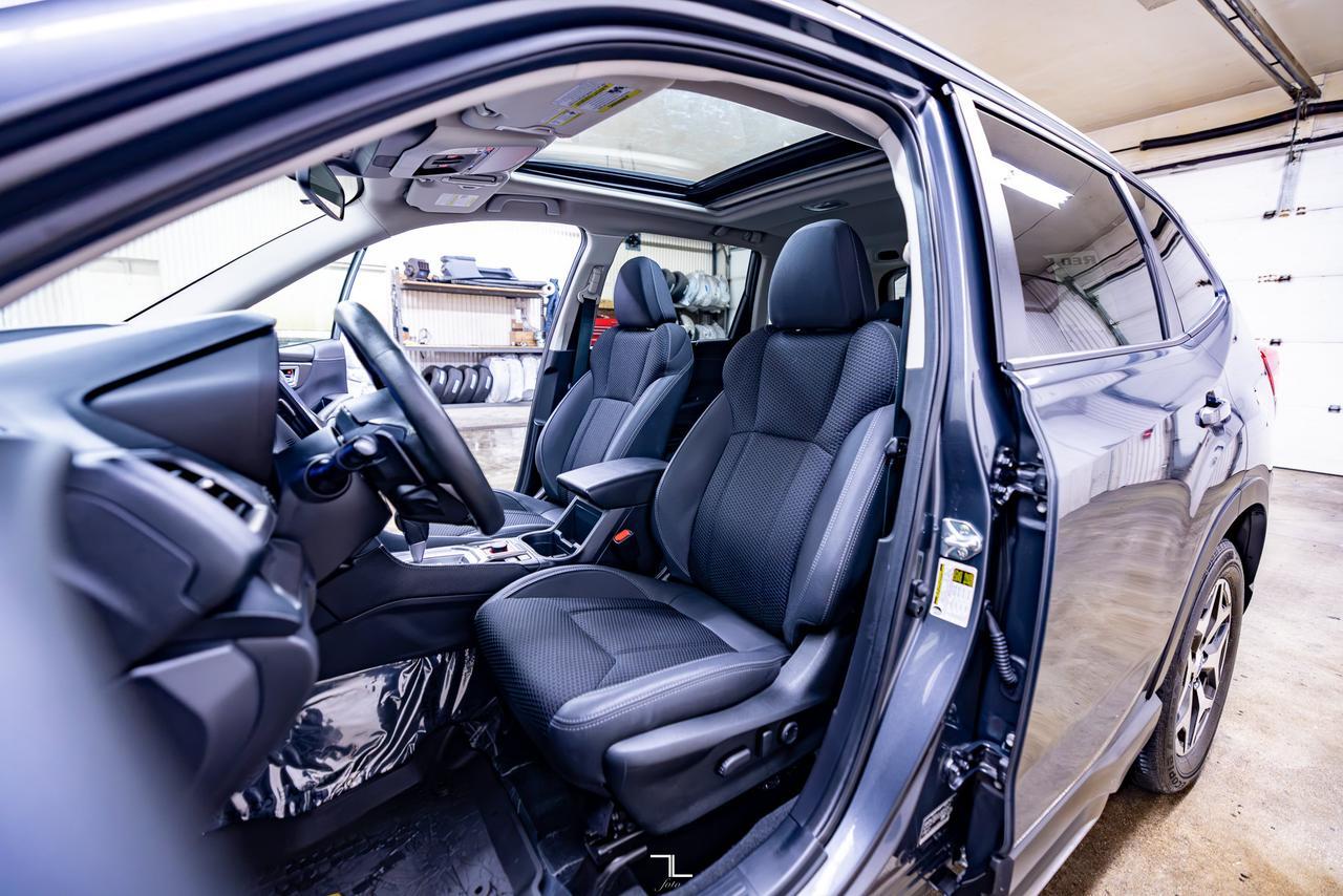 2024 Subaru Forester AWD Touring Roof BCam PSeat Red Deer AB