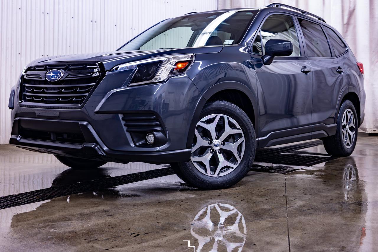 2024 Subaru Forester AWD Touring Roof BCam PSeat Red Deer AB