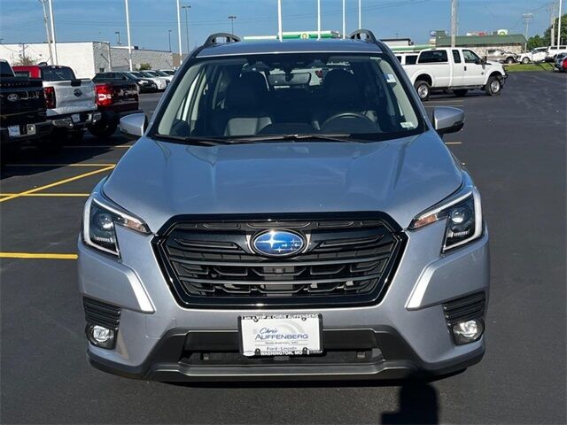 2024 Subaru Forester Limited Washington MO