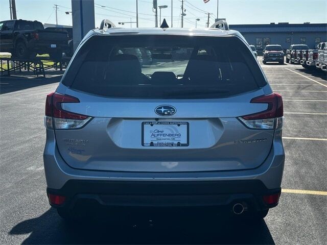 2024 Subaru Forester Limited Washington MO