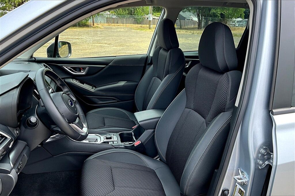 2024 Subaru Forester Premium OR