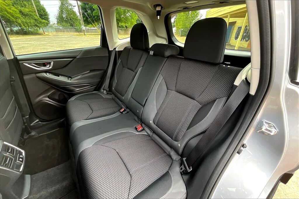 2024 Subaru Forester Premium OR