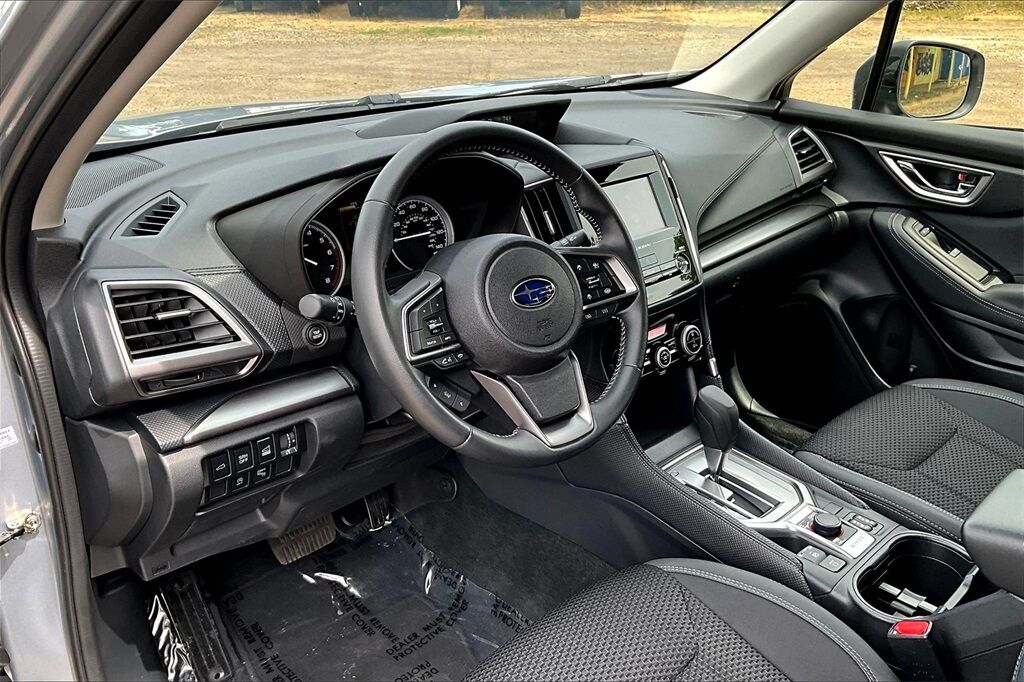 2024 Subaru Forester Premium OR