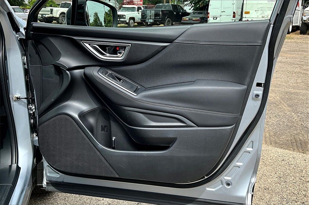 2024 Subaru Forester Premium OR