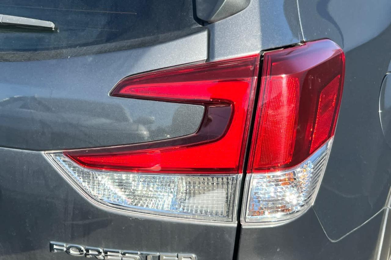 2024 Subaru Forester Premium Roseville CA