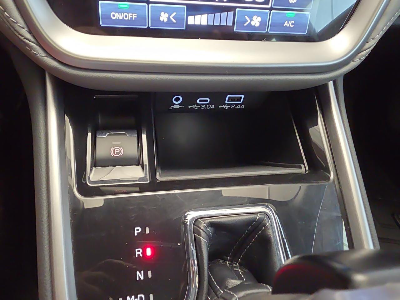 2024 Subaru Legacy Limited Sand Lake NY