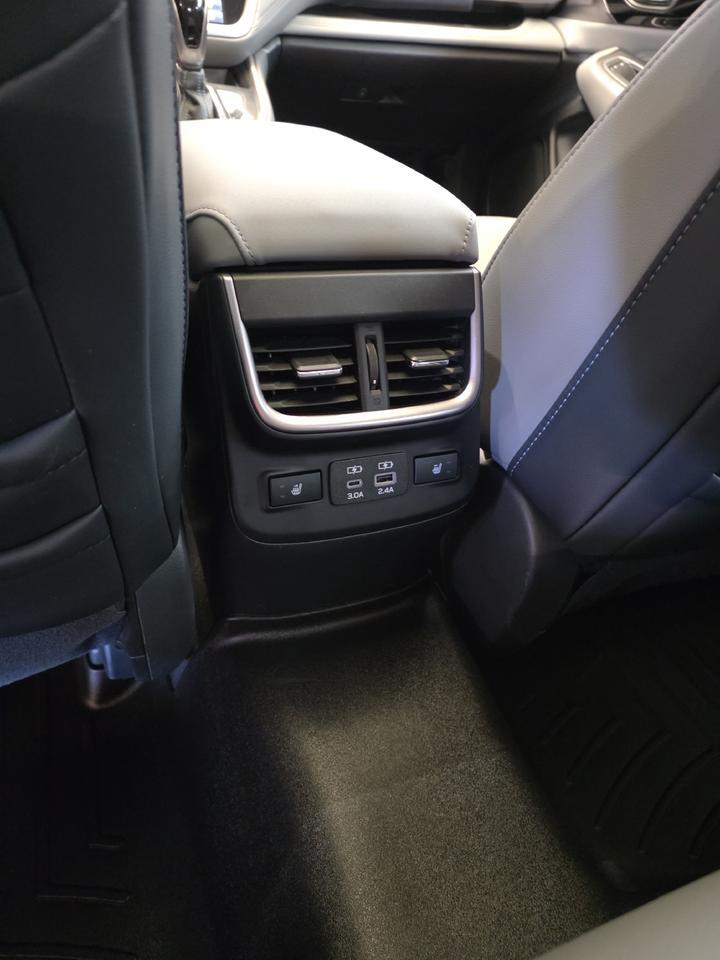 2024 Subaru Legacy Limited Sand Lake NY