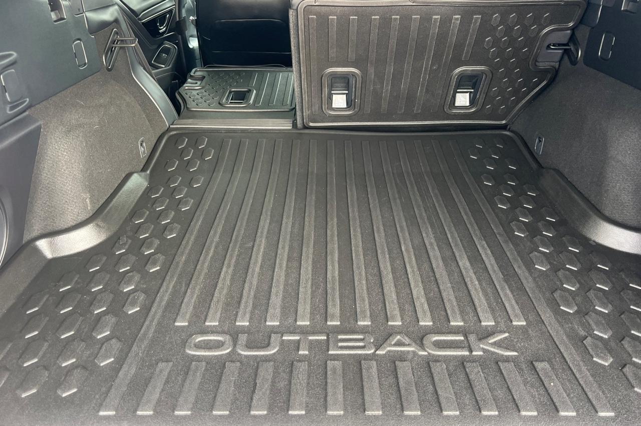 2024 Subaru Outback Limited XT Ontario OR