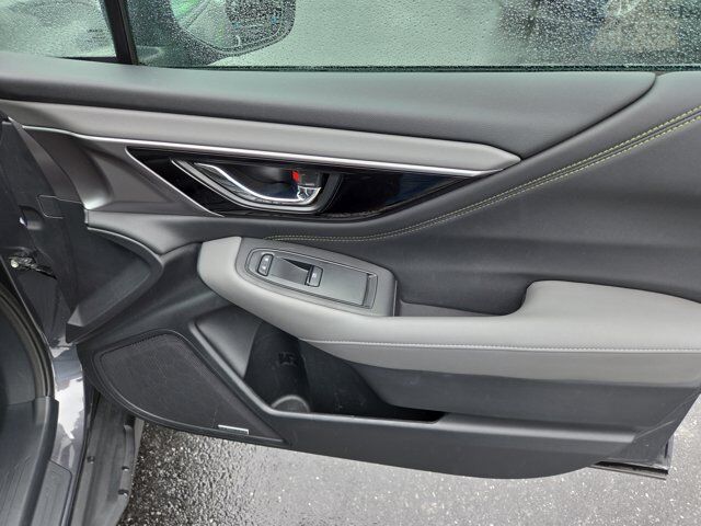 2024 Subaru Outback Onyx Edition HAMBURG PA