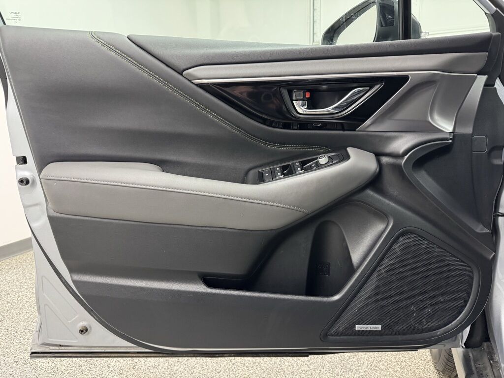 2024 Subaru Outback Onyx Edition Highlands Ranch CO