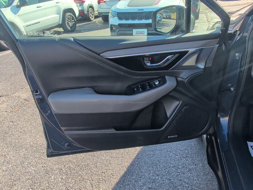 2024 Subaru Outback Onyx Edition Worcester MA