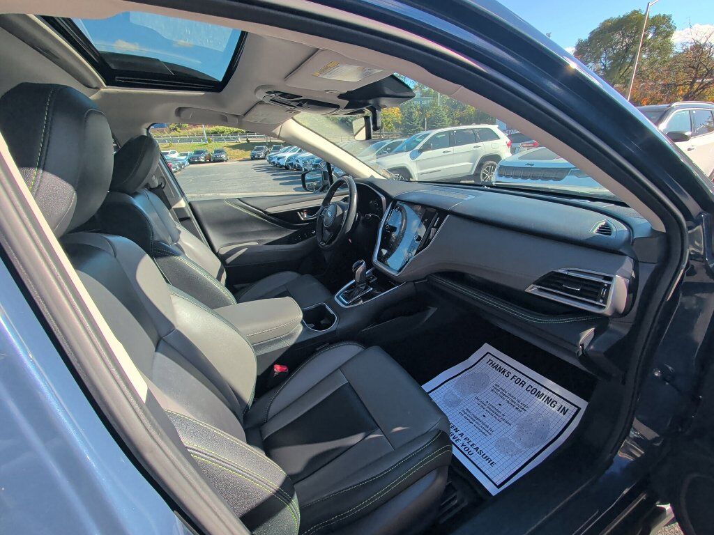 2024 Subaru Outback Onyx Edition Worcester MA