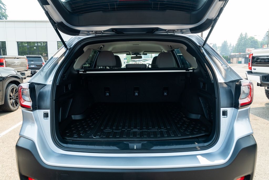 2024 Subaru Outback Premium Milwaukie OR