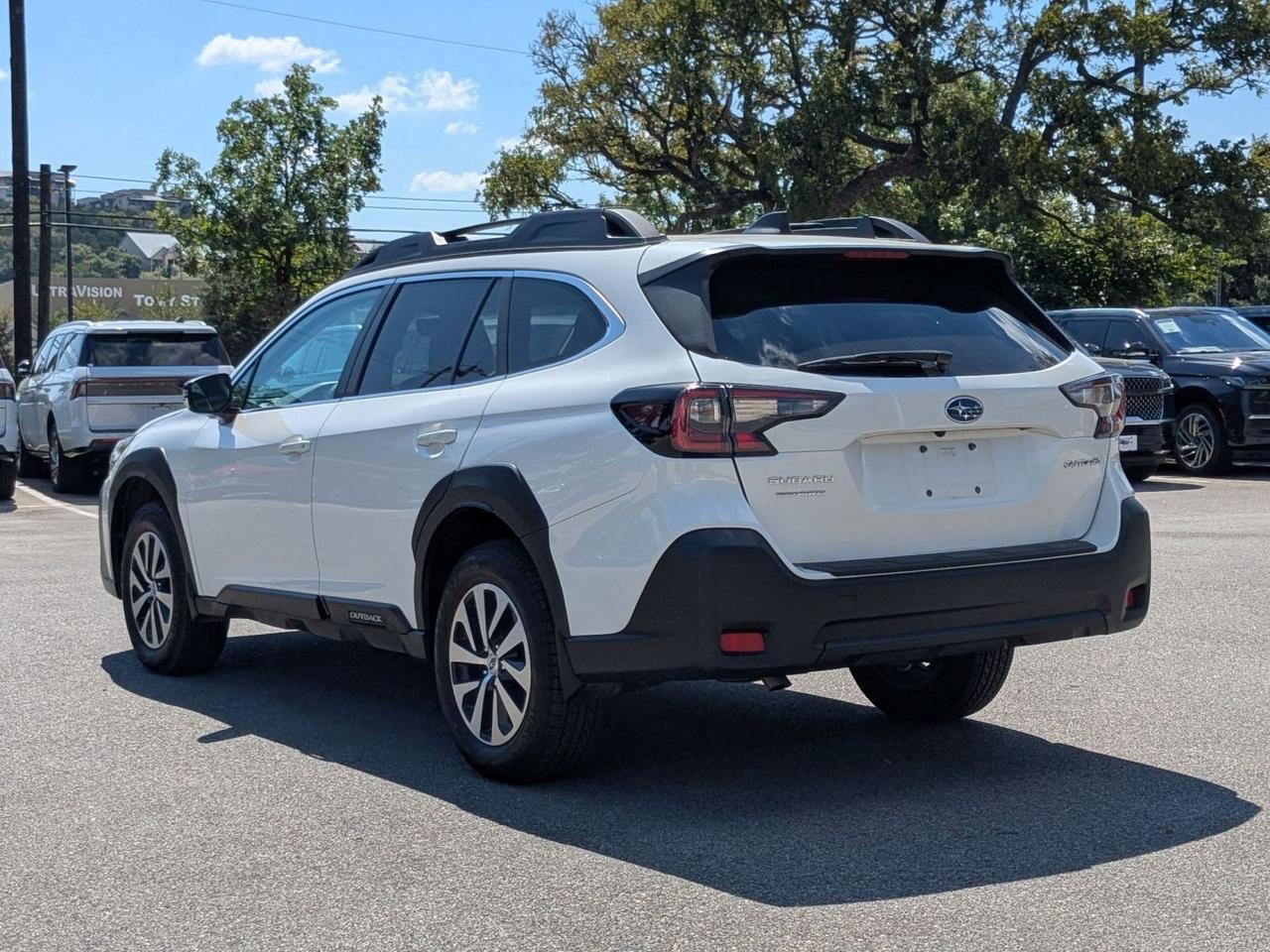 2024 Subaru Outback Premium