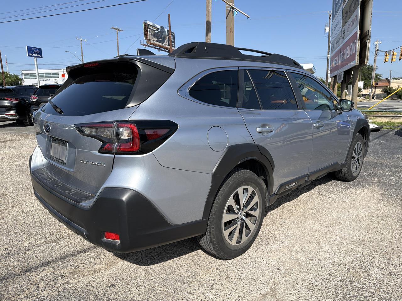 2024 Subaru Outback Premium
