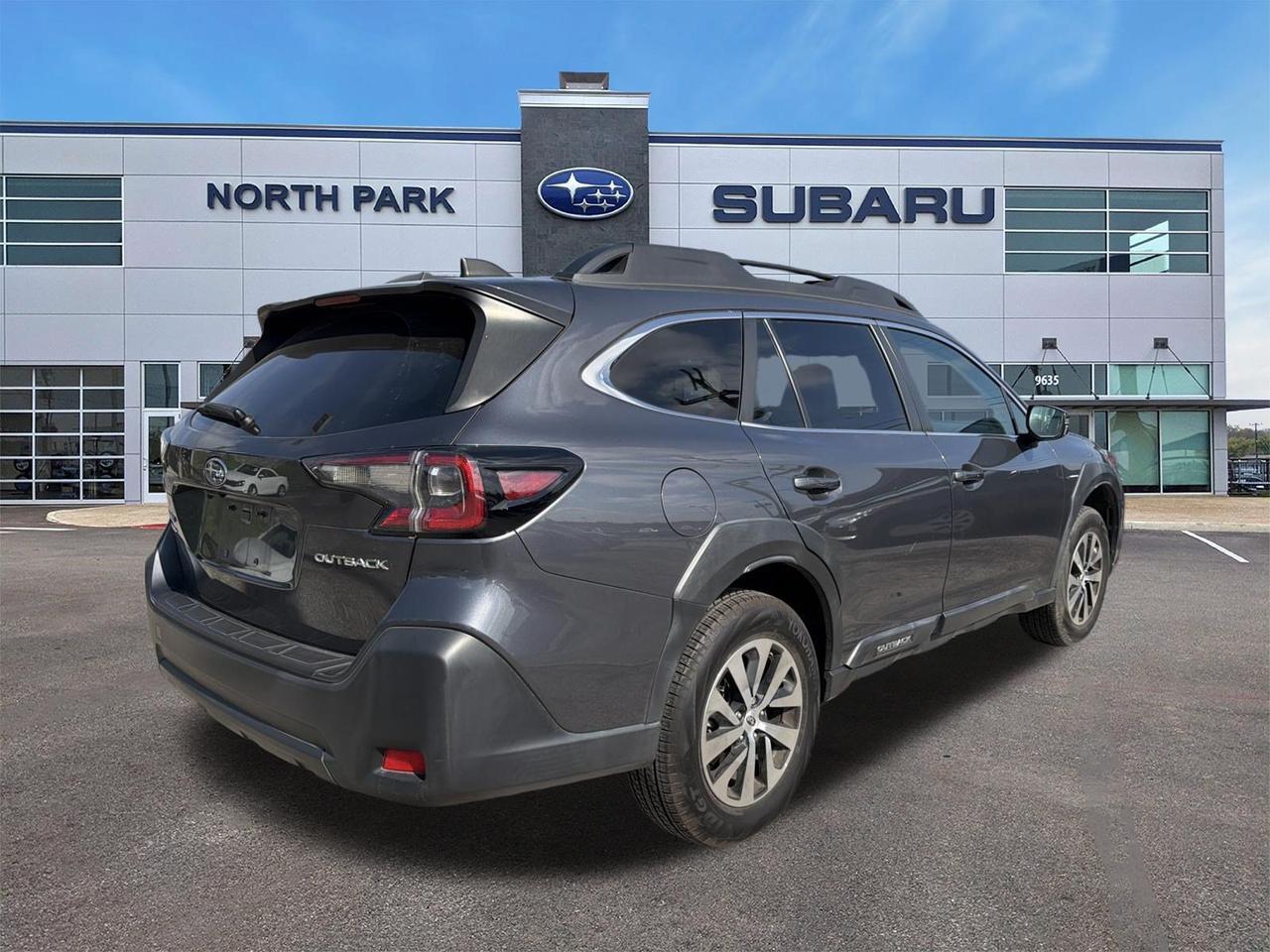 2024 Subaru Outback Premium
