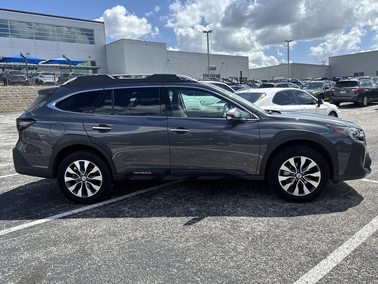 2024 Subaru Outback Touring