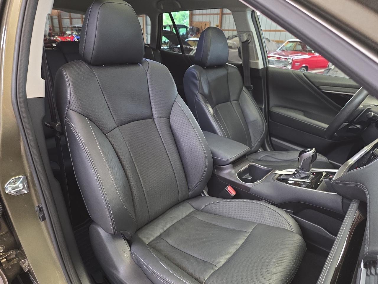 2024 Subaru Outback Touring XT Sand Lake NY