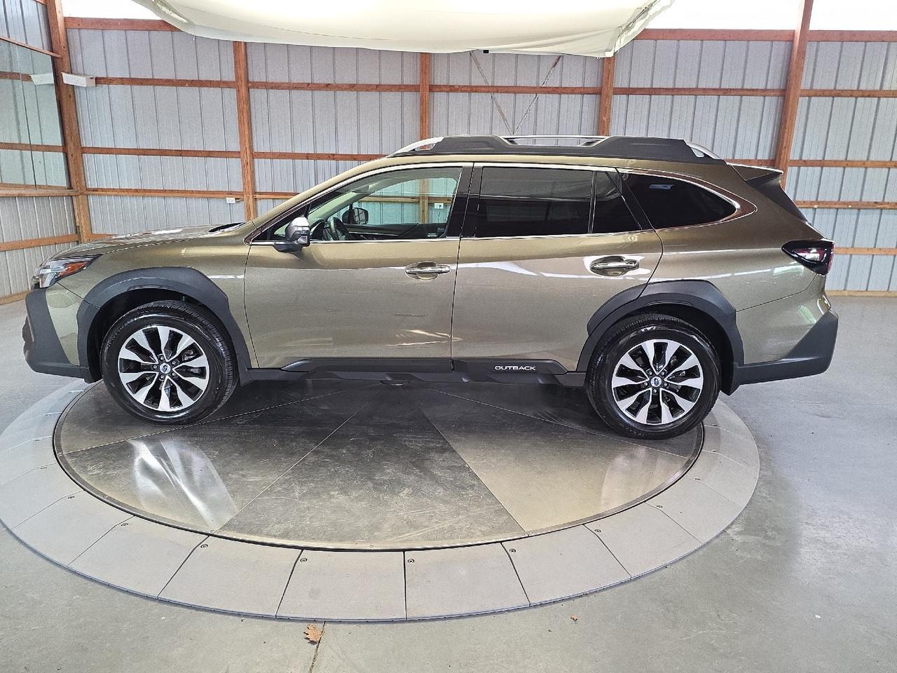 2024 Subaru Outback Touring XT