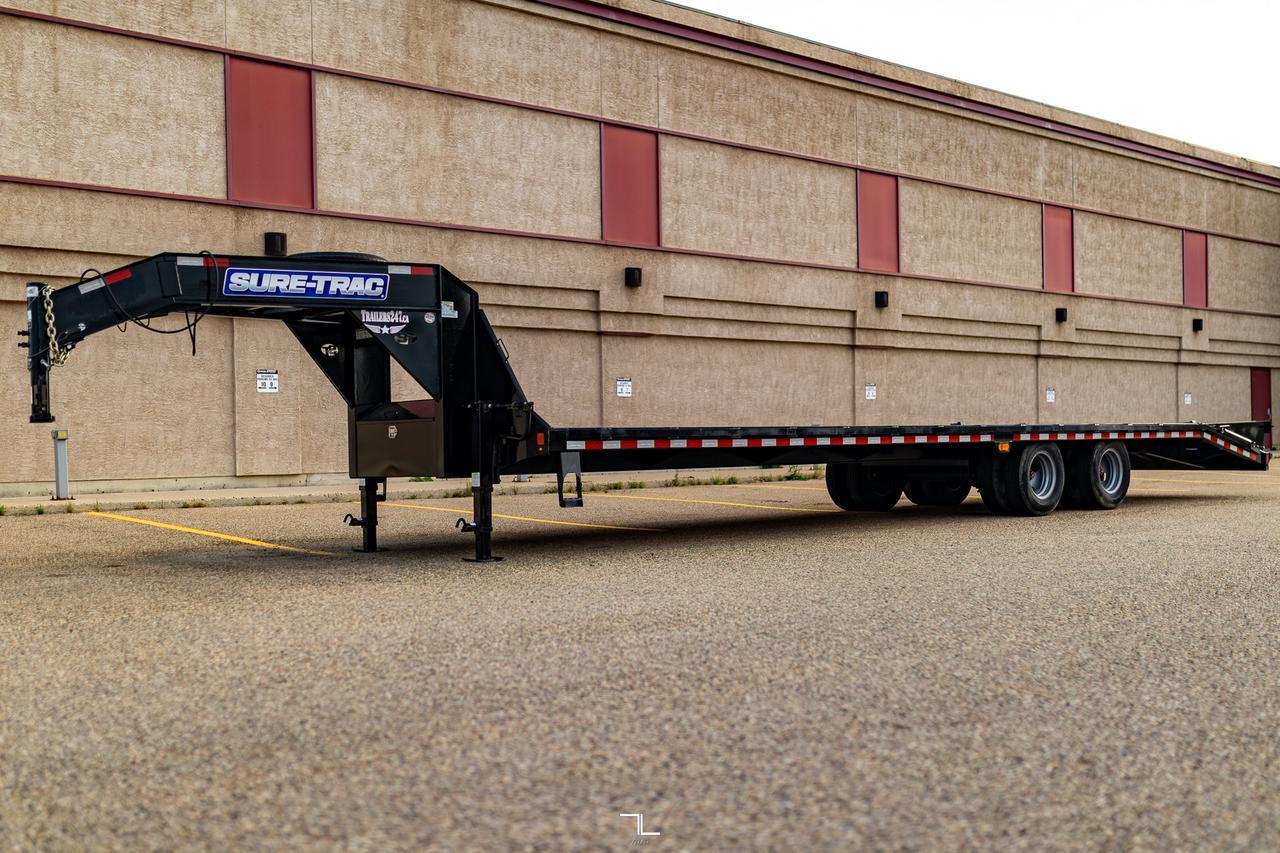 2024 Sure-Trac T/A 30 Ft. Gooseneck Trailer Red Deer AB