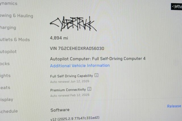 2024 Tesla Cybertruck / AWD / Power Bed Cover / Autopilot! High Point NC