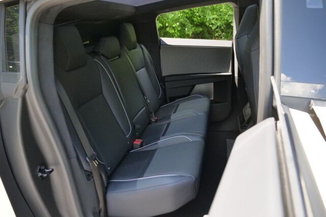 2024 Tesla Cybertruck / AWD / Power Bed Cover / Autopilot! High Point NC