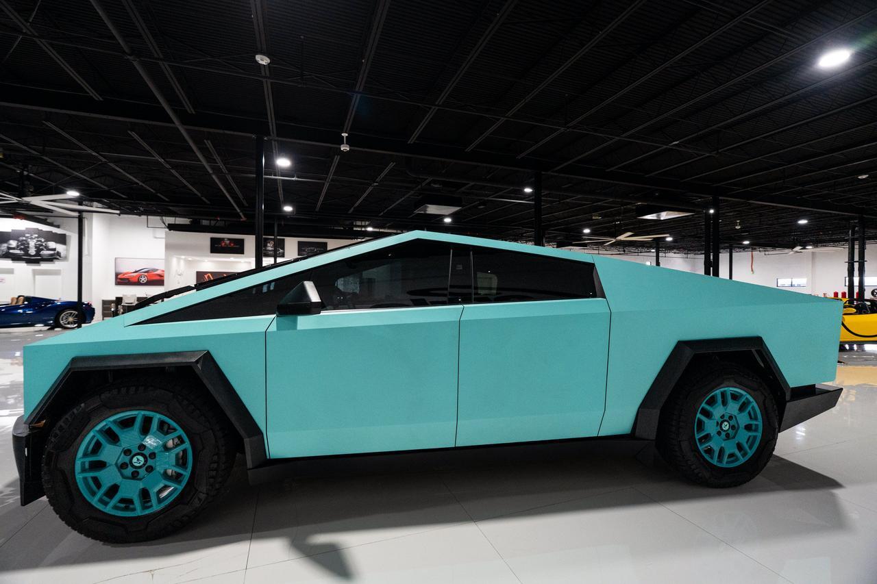 2024 Tesla Cybertruck Fort Lauderdale FL