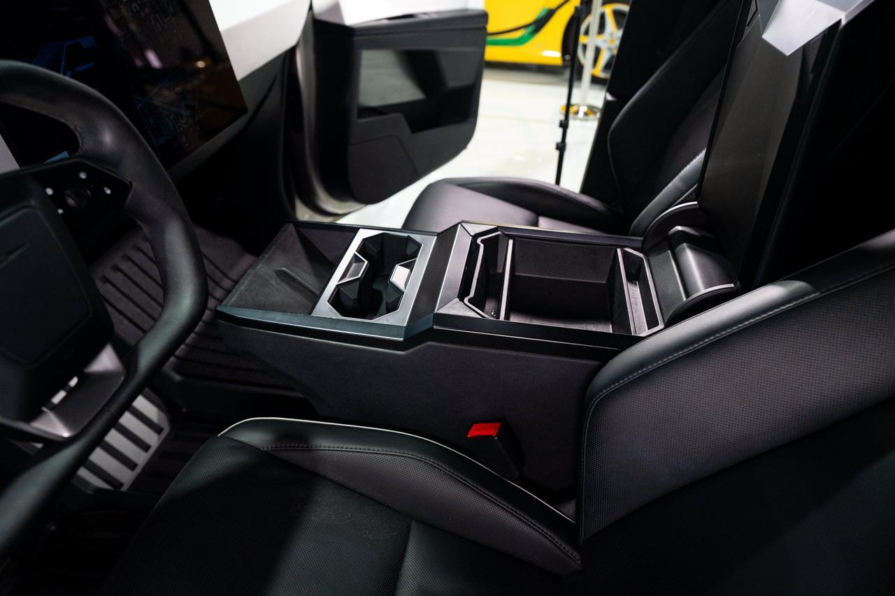 2024 Tesla Cybertruck Fort Lauderdale FL