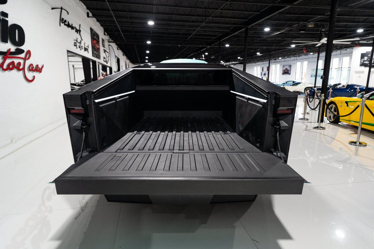 2024 Tesla Cybertruck Fort Lauderdale FL