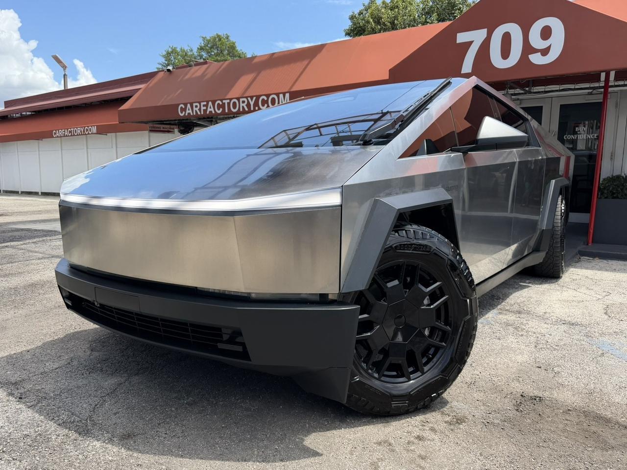 2024 Tesla Cybertruck