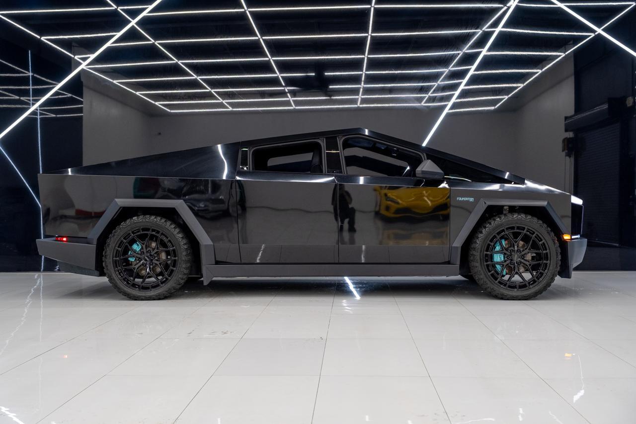 2024 Tesla Cybertruck Miami FL