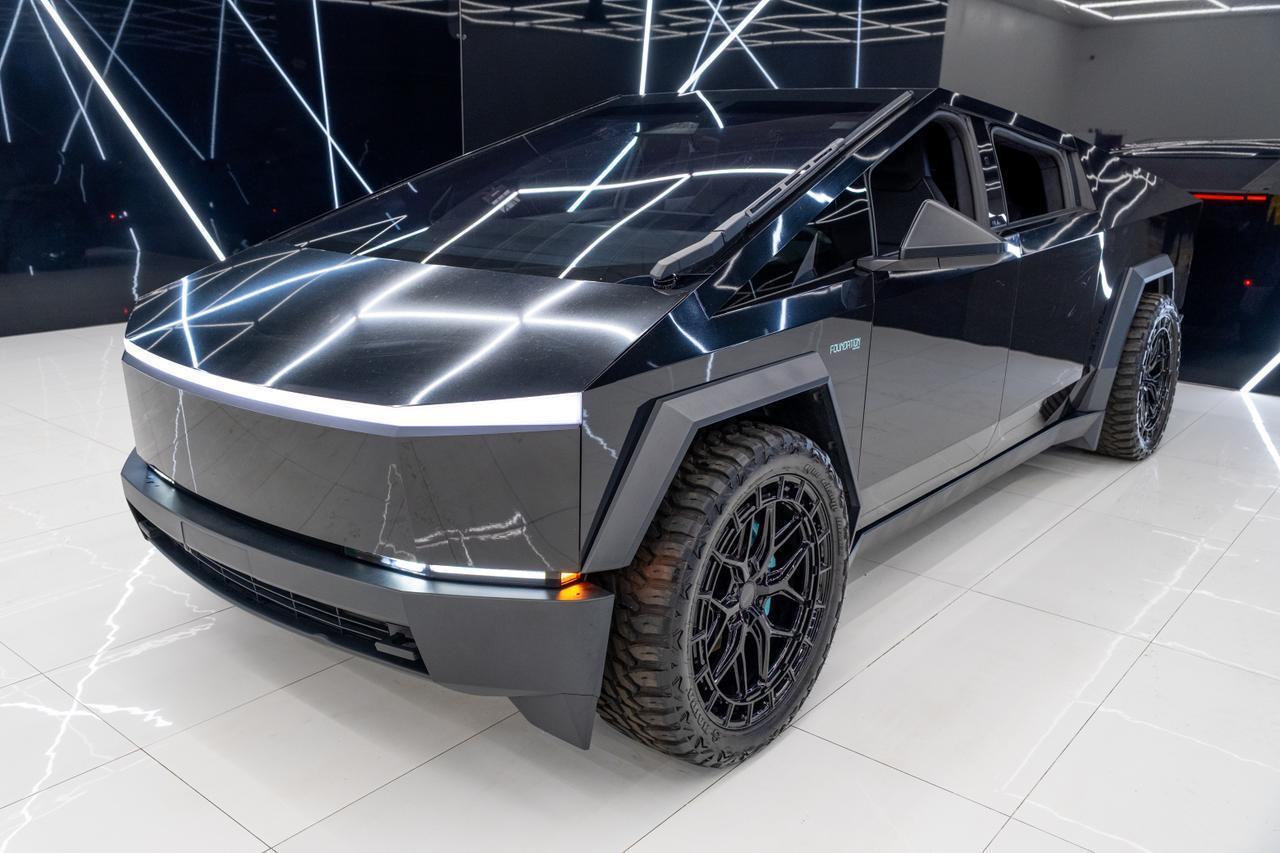 2024 Tesla Cybertruck Miami FL