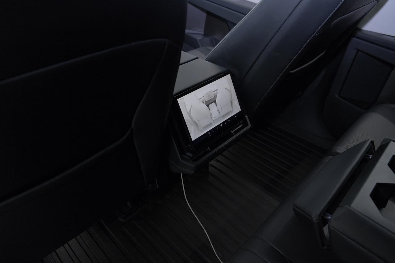 2024 Tesla Cybertruck Miami FL