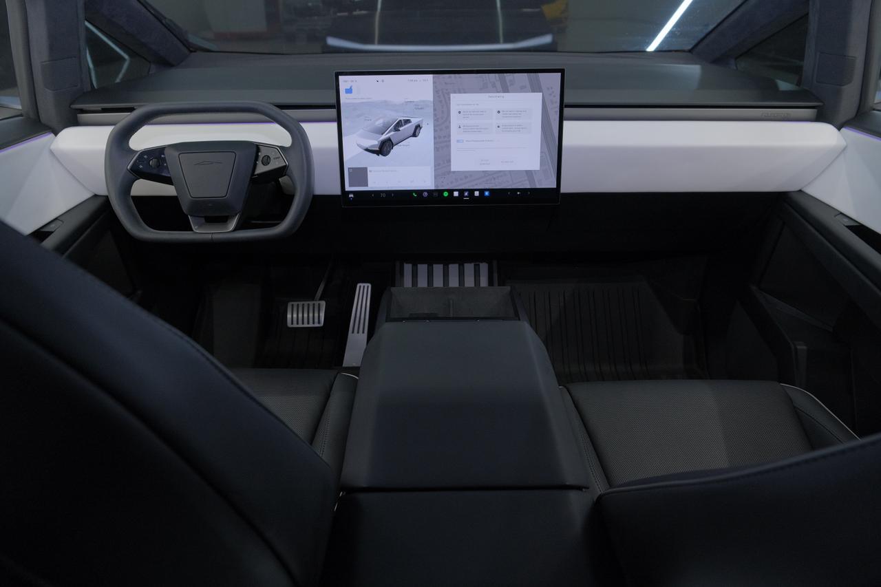 2024 Tesla Cybertruck Miami FL