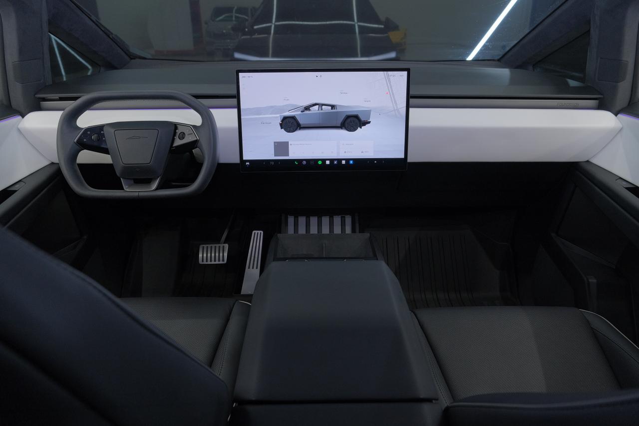 2024 Tesla Cybertruck Miami FL