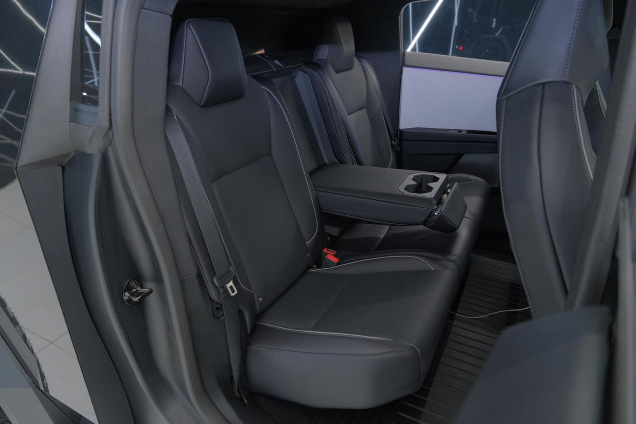 2024 Tesla Cybertruck Miami FL