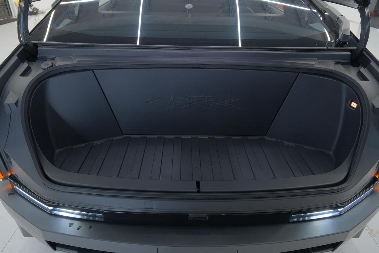 2024 Tesla Cybertruck Miami FL