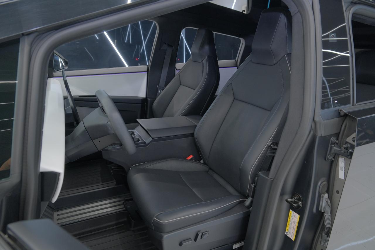 2024 Tesla Cybertruck Miami FL