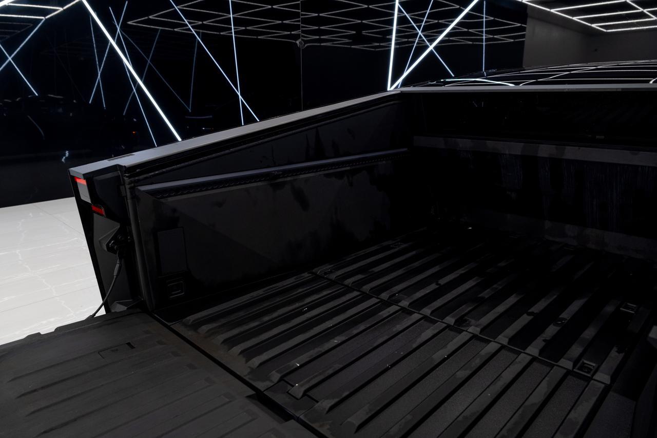 2024 Tesla Cybertruck Miami FL