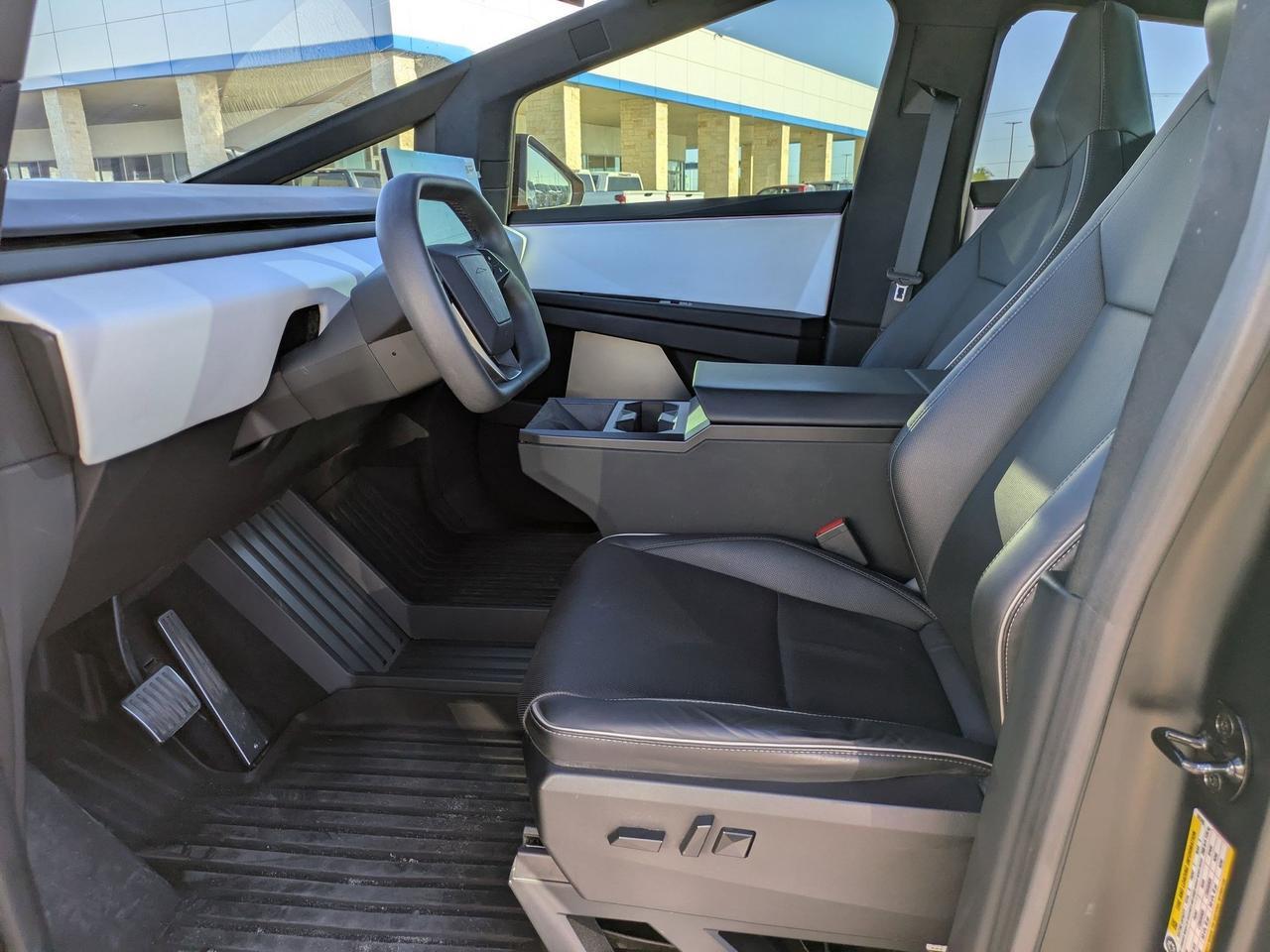 2024 Tesla Cybertruck Castroville TX