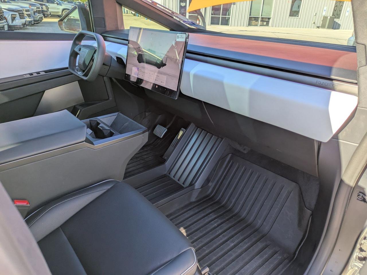 2024 Tesla Cybertruck Castroville TX